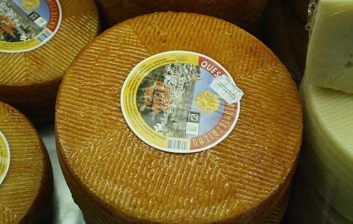 queso-montefrieno-mezcla-cabra-vaca