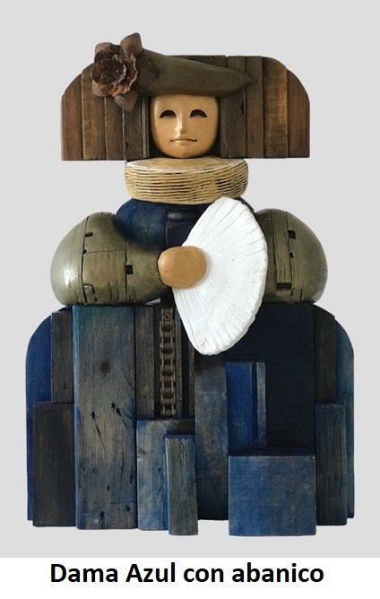 DAMA AZUL con abanico425