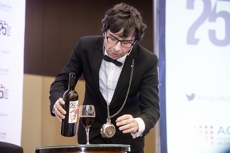 El vino protagonista del acto de Acevin450